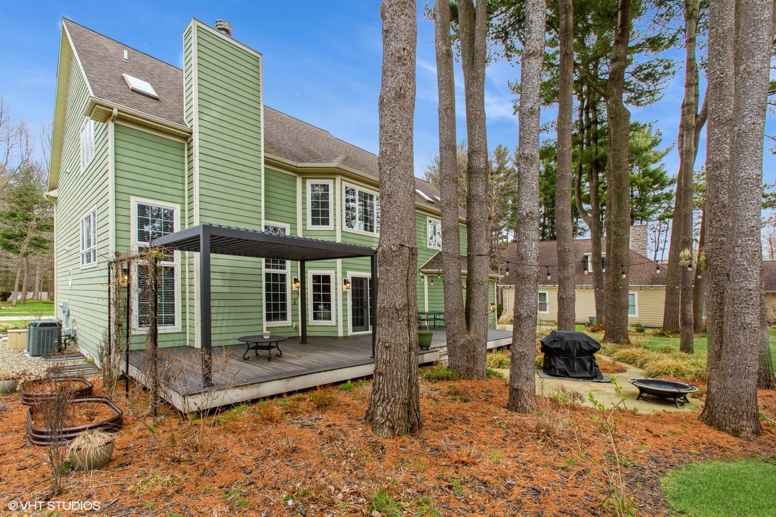 1936 Hidden Pines Trail