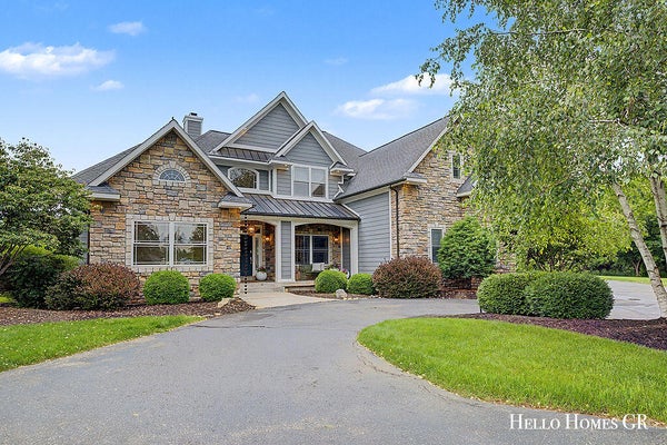5327 CANYON RIVER DR NE, ADA, MI 49301 - Image 6e183b2ca0fdf1ab9d69a3d10da5133e/2212965459