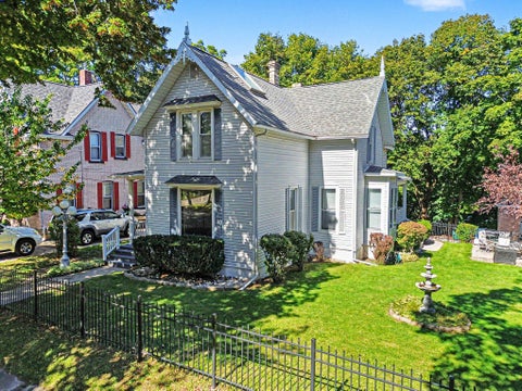 Photo for 476 4th Street