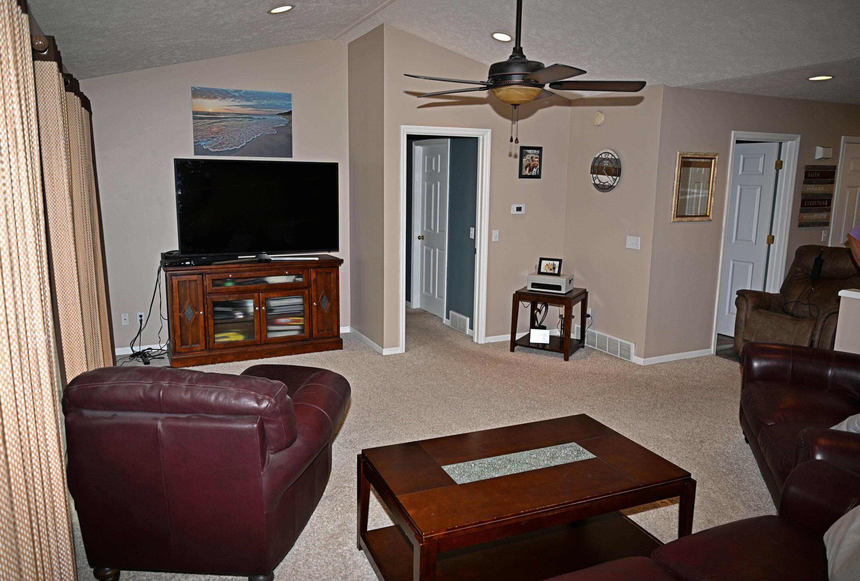 Photo 4 of 27 of 6135 Gleneagle Highlands Drive condo