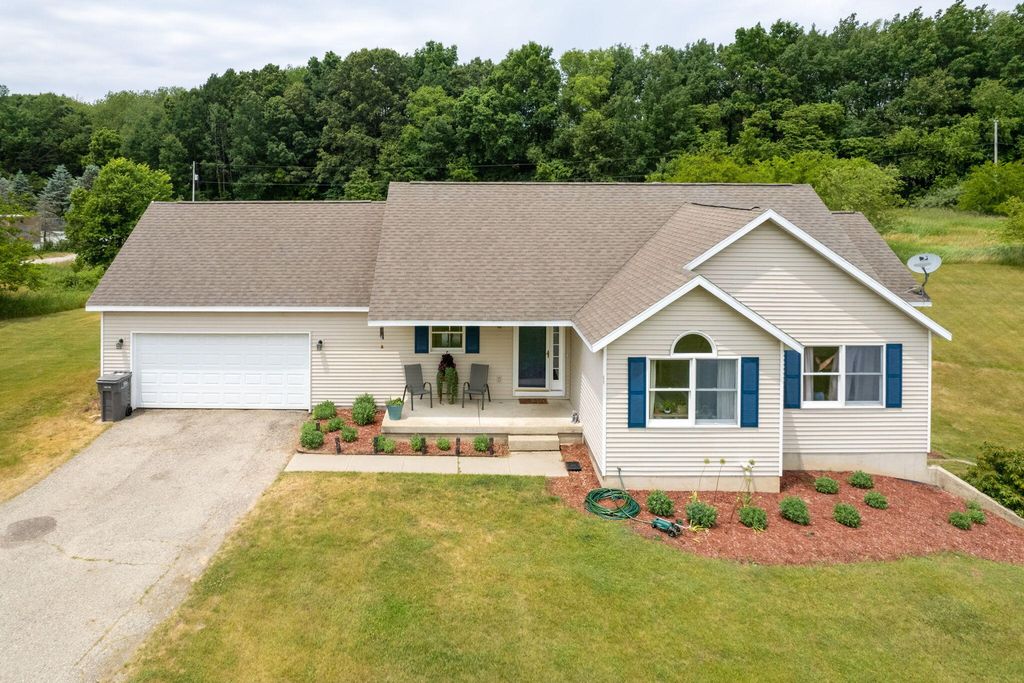 Photo of 8345 Prairie View Lane, Alto, MI 49302 (MLS # 23020498)