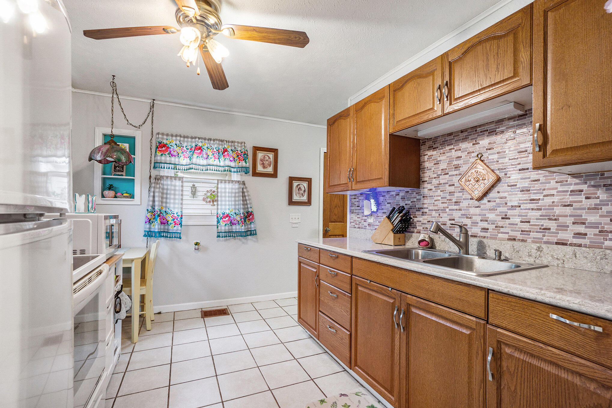 3419 E Main Street