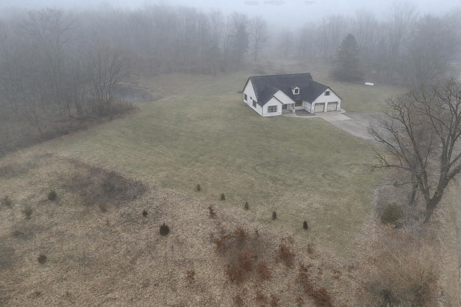 15068 Mohney Lake Road