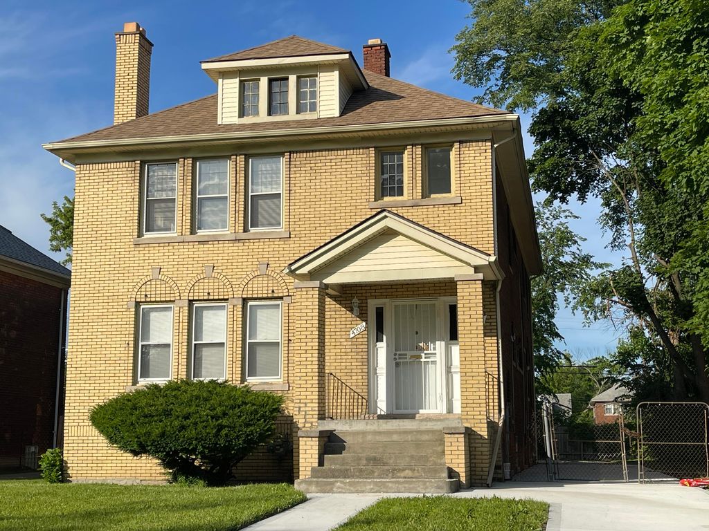 Photo of 4708 Lakewood Street, Detroit, MI 48215 (MLS # 26005667)