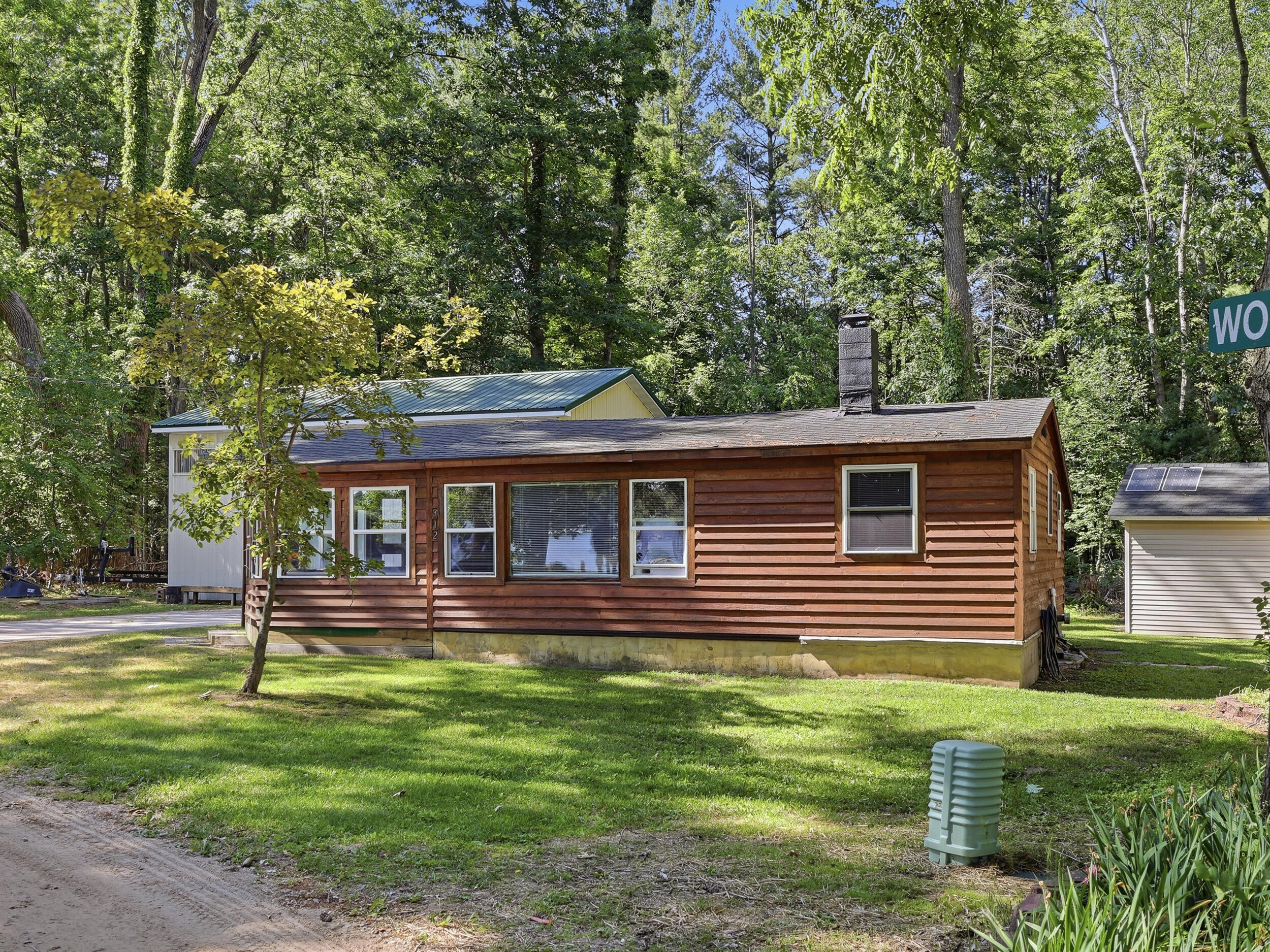 312 Woodland