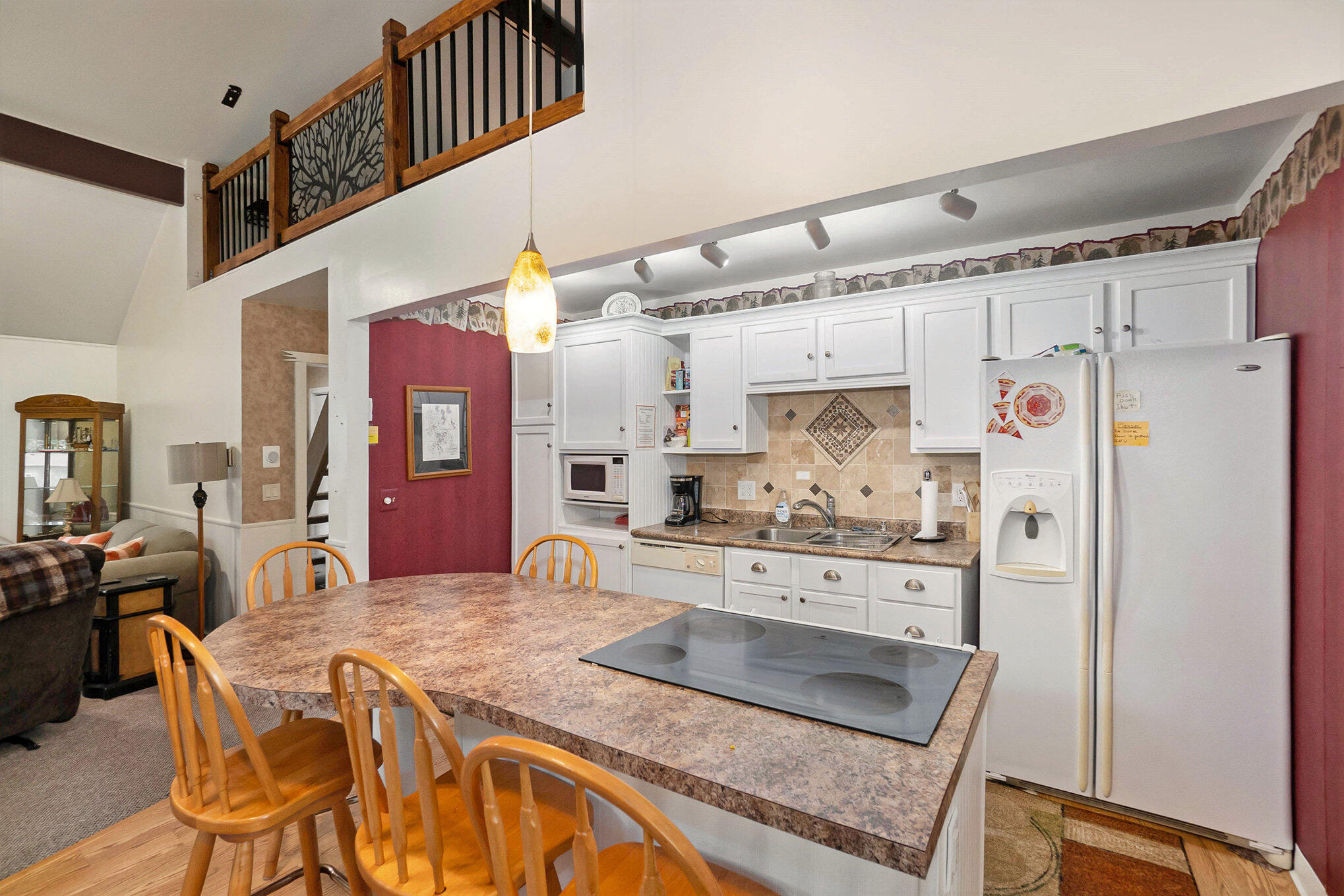10905 1st Street