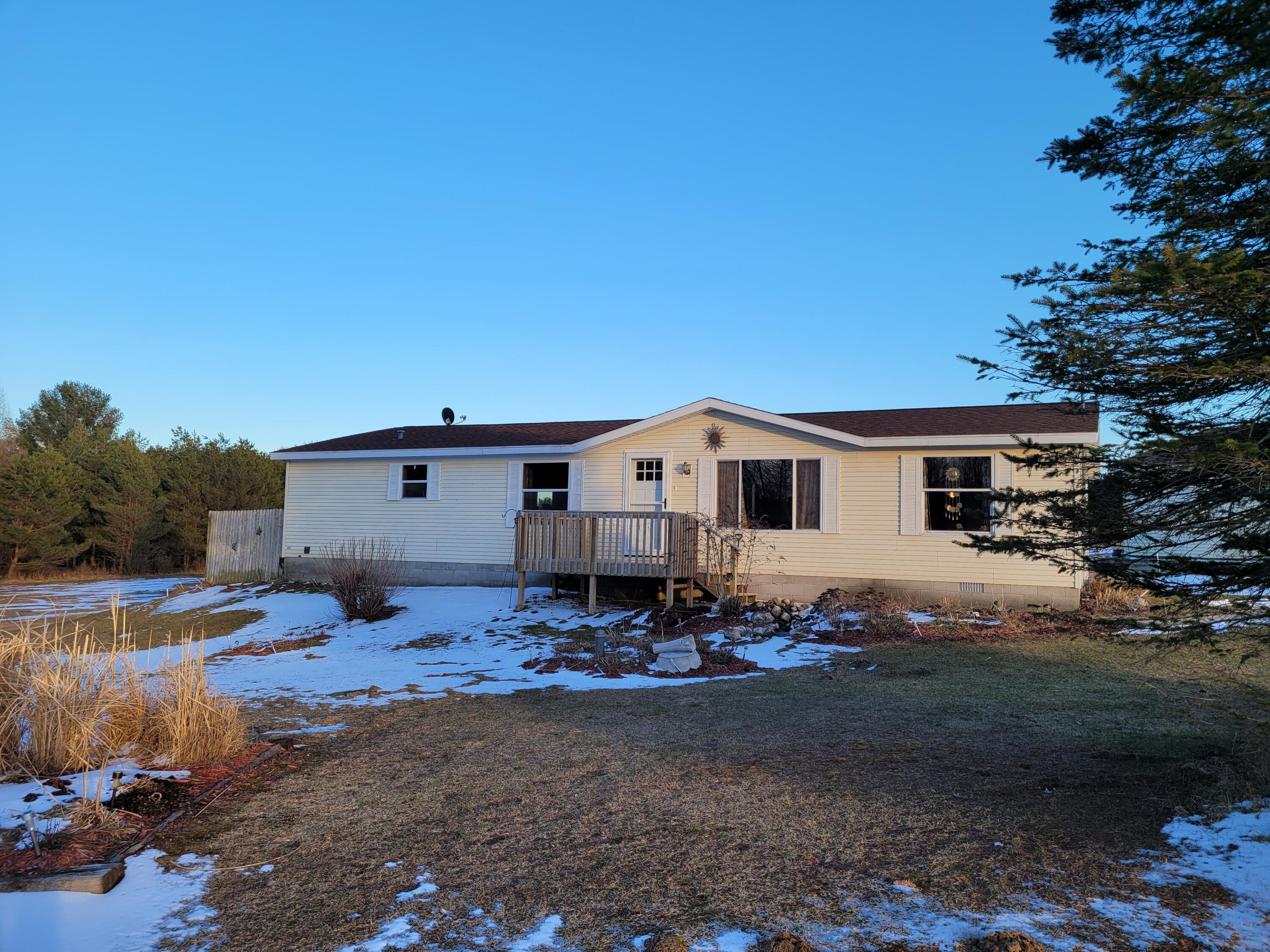 Photo 3 of 25 of 4486 S Custer Road land