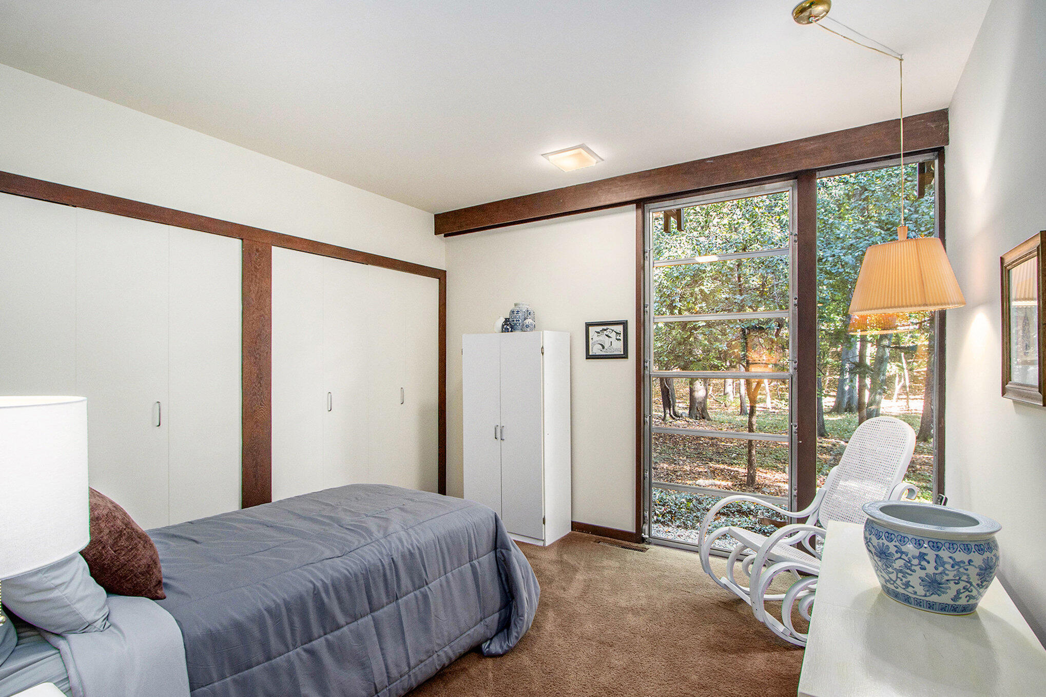 Kalamazoo, Michigan 49008, United States, 4 Bedrooms Bedrooms, ,3 BathroomsBathrooms,Residential,Active,235603