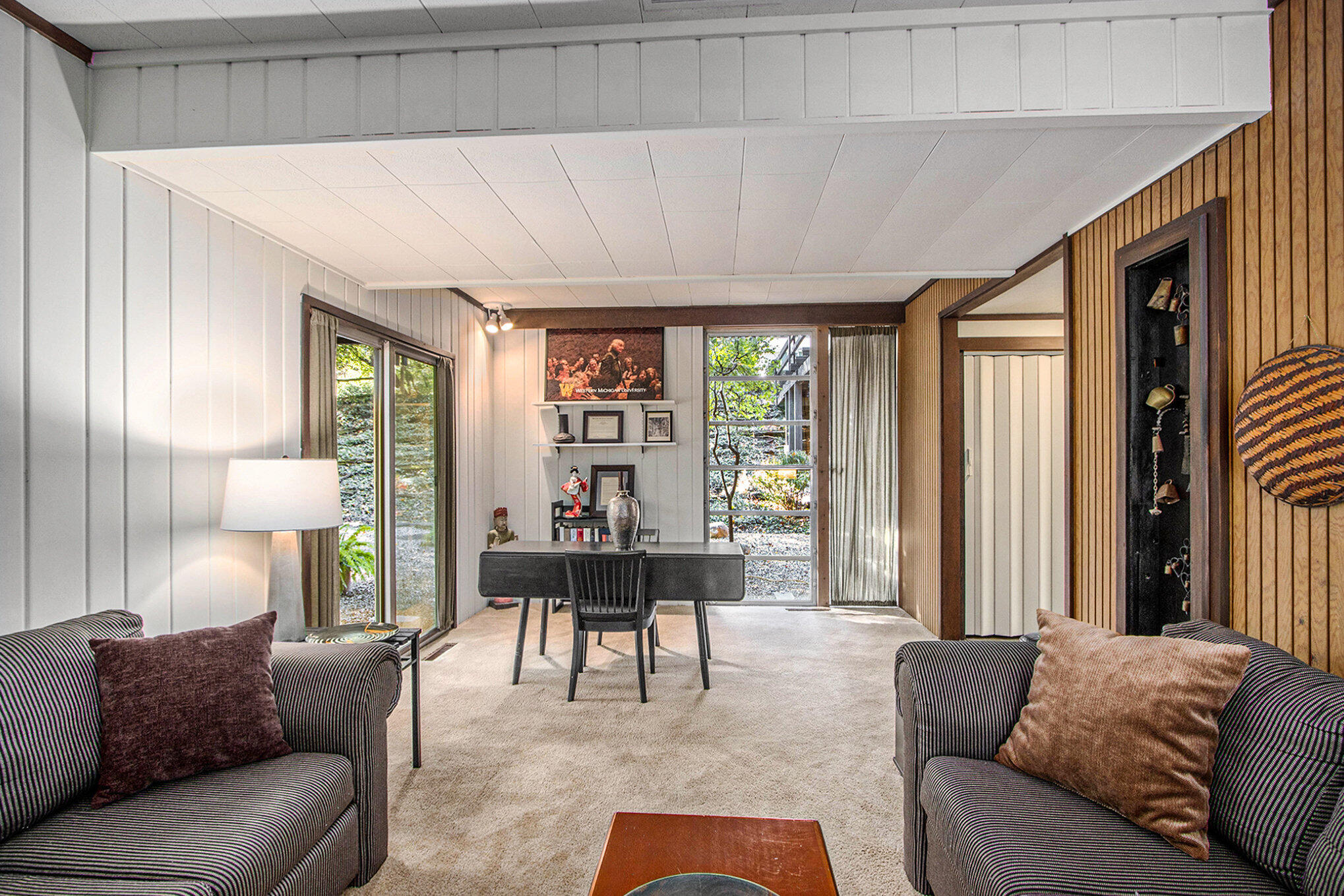 Kalamazoo, Michigan 49008, United States, 4 Bedrooms Bedrooms, ,3 BathroomsBathrooms,Residential,Active,235603