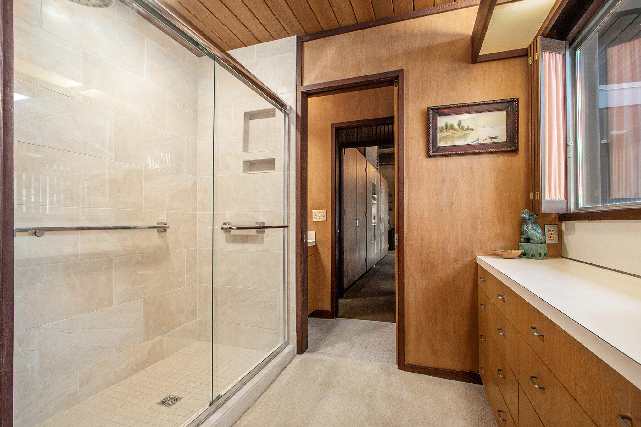 Kalamazoo, Michigan 49008, United States, 4 Bedrooms Bedrooms, ,3 BathroomsBathrooms,Residential,Active,235603