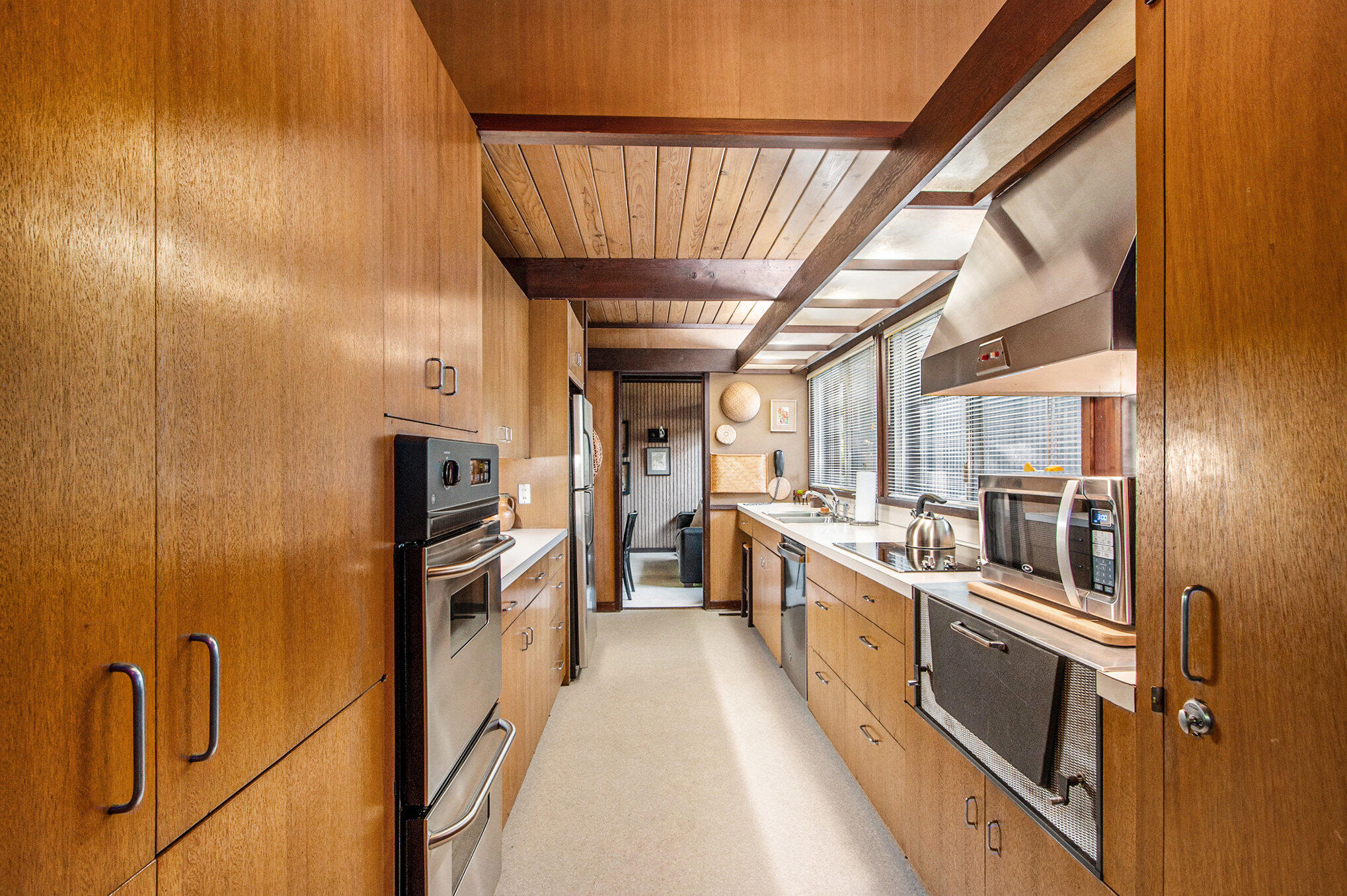 Kalamazoo, Michigan 49008, United States, 4 Bedrooms Bedrooms, ,3 BathroomsBathrooms,Residential,Active,235603