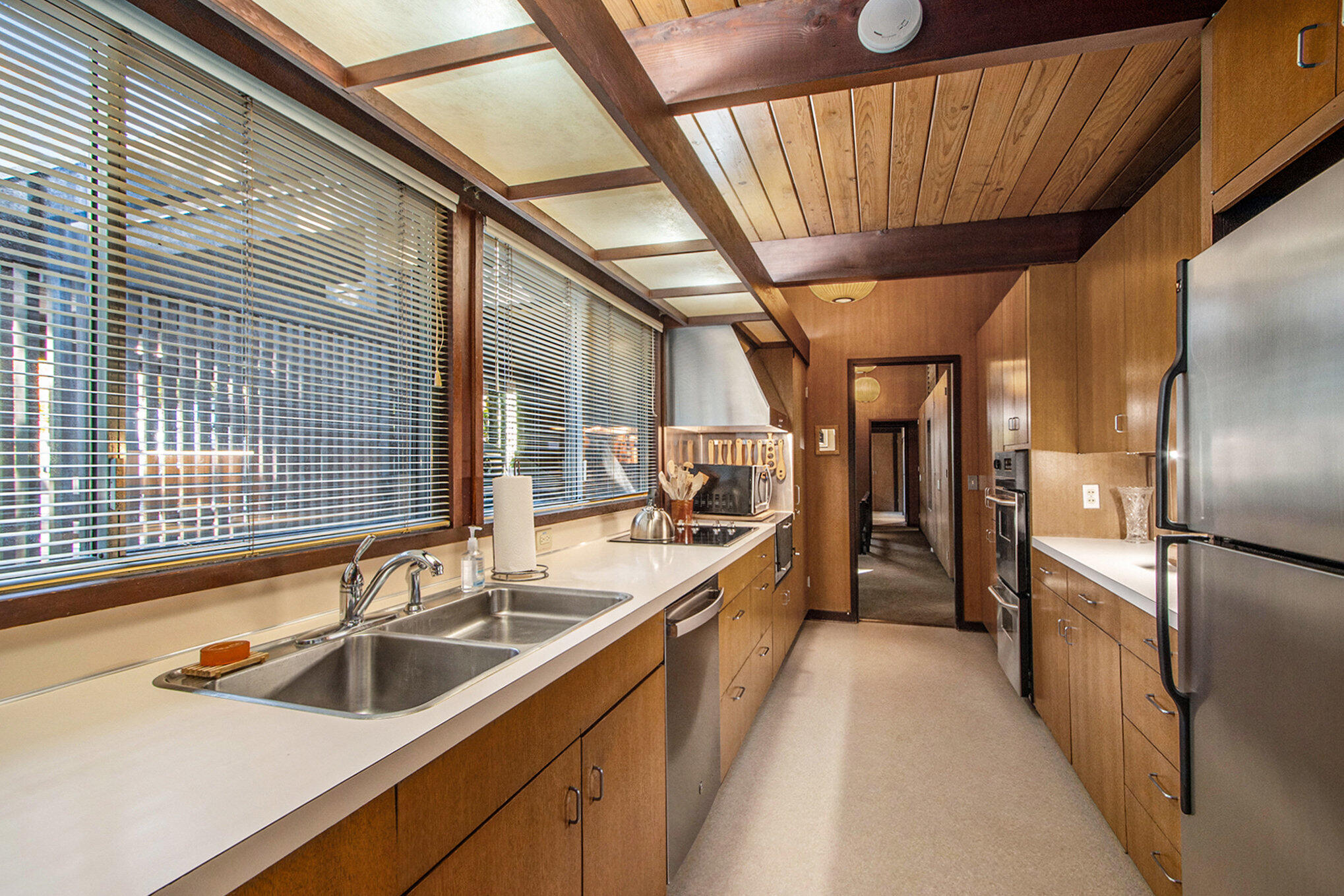 Kalamazoo, Michigan 49008, United States, 4 Bedrooms Bedrooms, ,3 BathroomsBathrooms,Residential,Active,235603