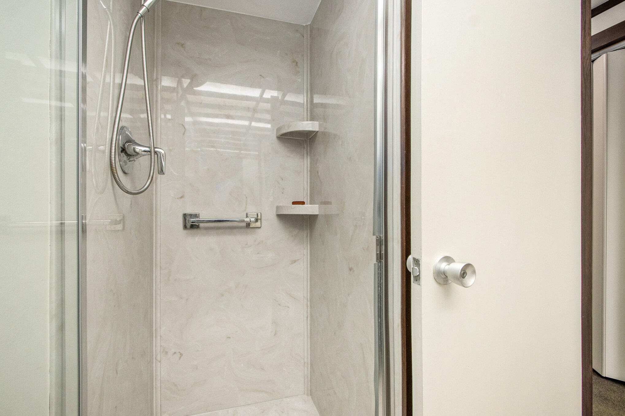 Kalamazoo, Michigan 49008, United States, 4 Bedrooms Bedrooms, ,3 BathroomsBathrooms,Residential,Active,235603