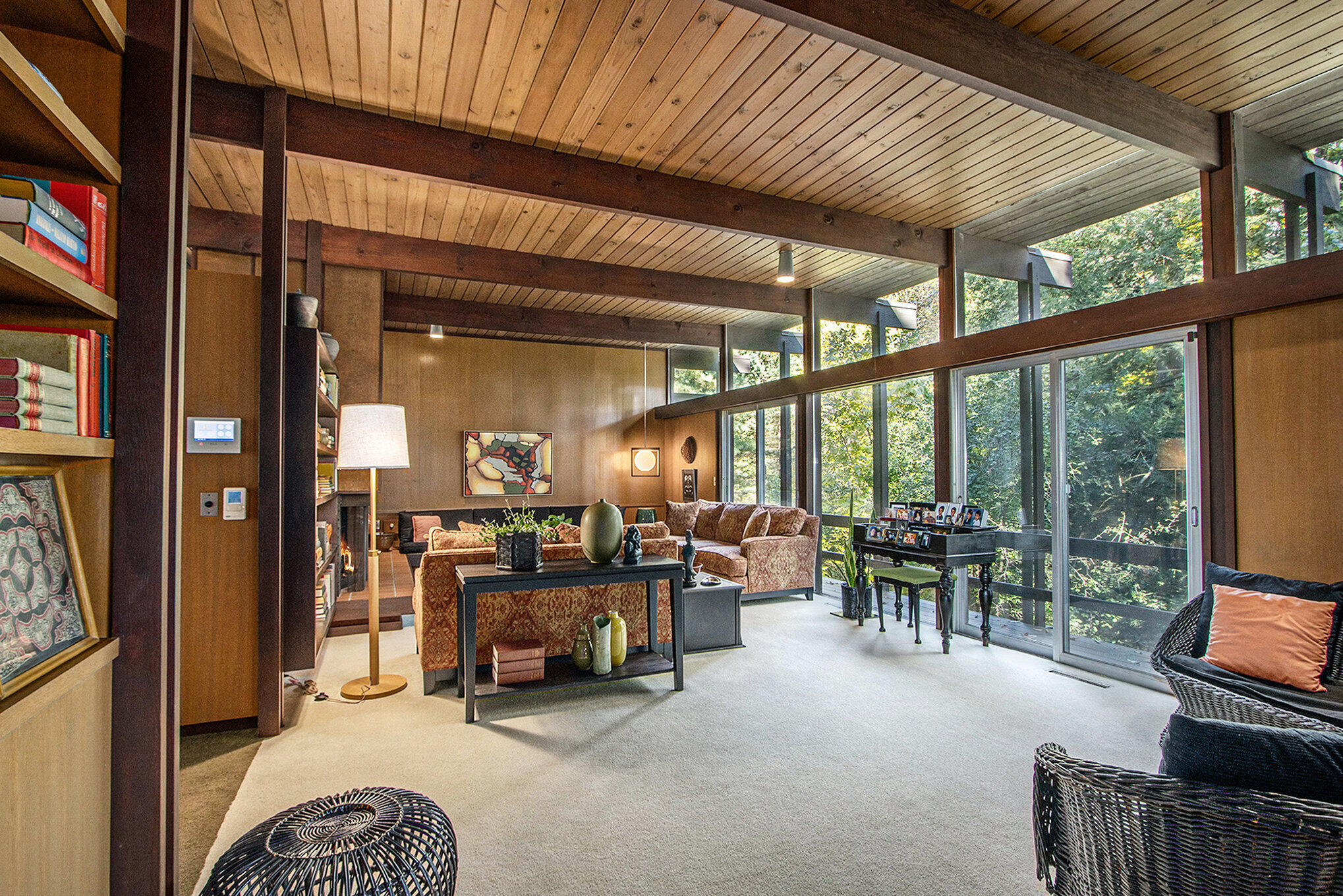 Kalamazoo, Michigan 49008, United States, 4 Bedrooms Bedrooms, ,3 BathroomsBathrooms,Residential,Active,235603