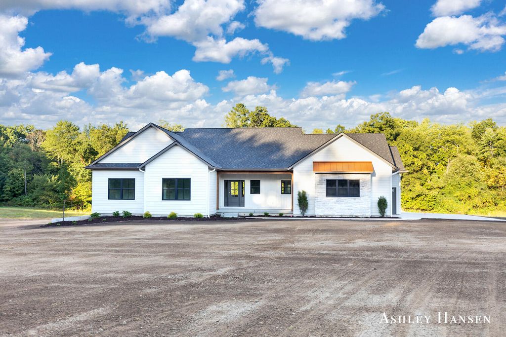 Photo of 11035 Shaner Avenue NE, Rockford, MI 49341 (MLS # 25050841)