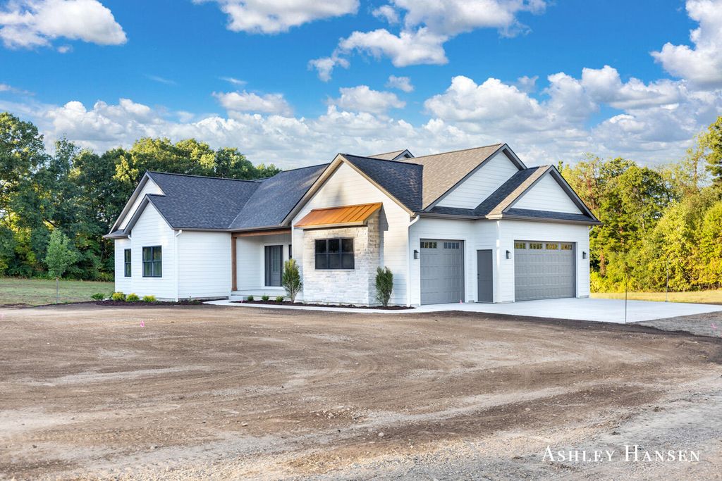 Photo of 11035 Shaner Avenue NE, Rockford, MI 49341 (MLS # 25050841)