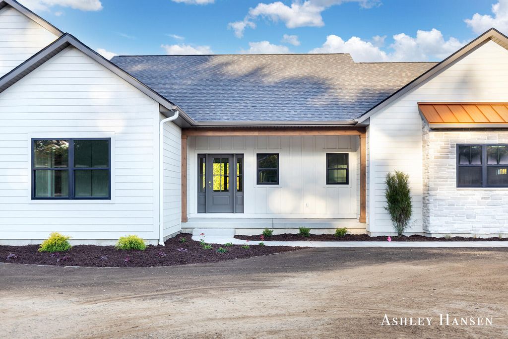 Photo of 11035 Shaner Avenue NE, Rockford, MI 49341 (MLS # 25050841)