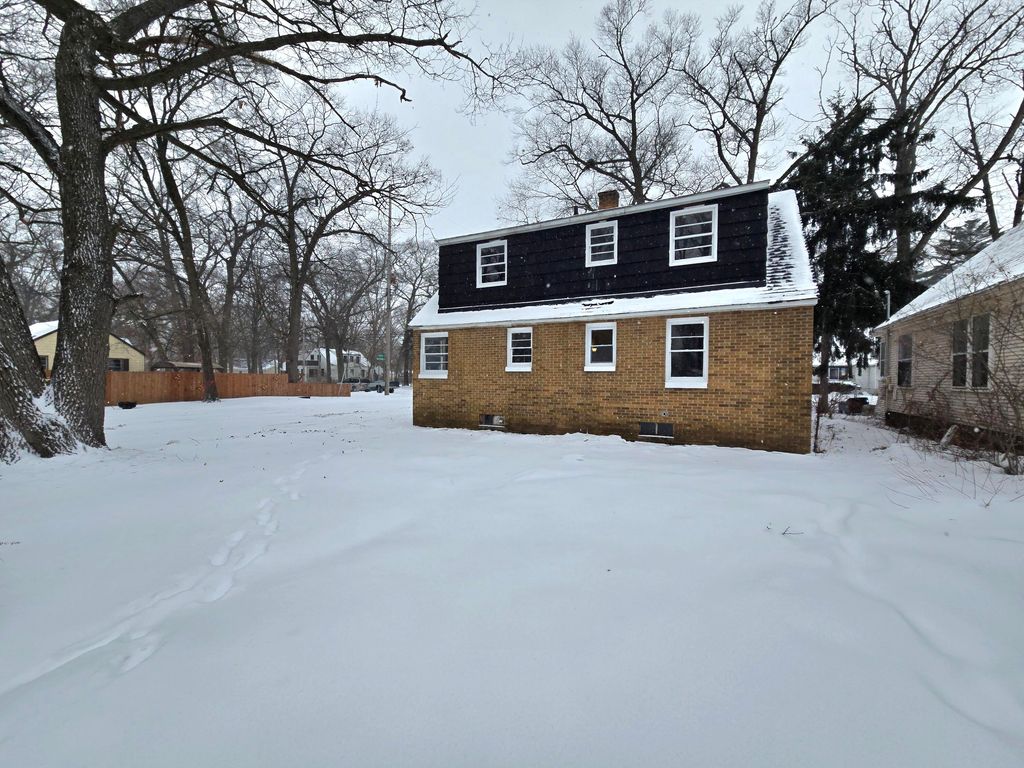 Photo of 3136 Glendale Street, Muskegon, MI 49444 (MLS # 25062384)