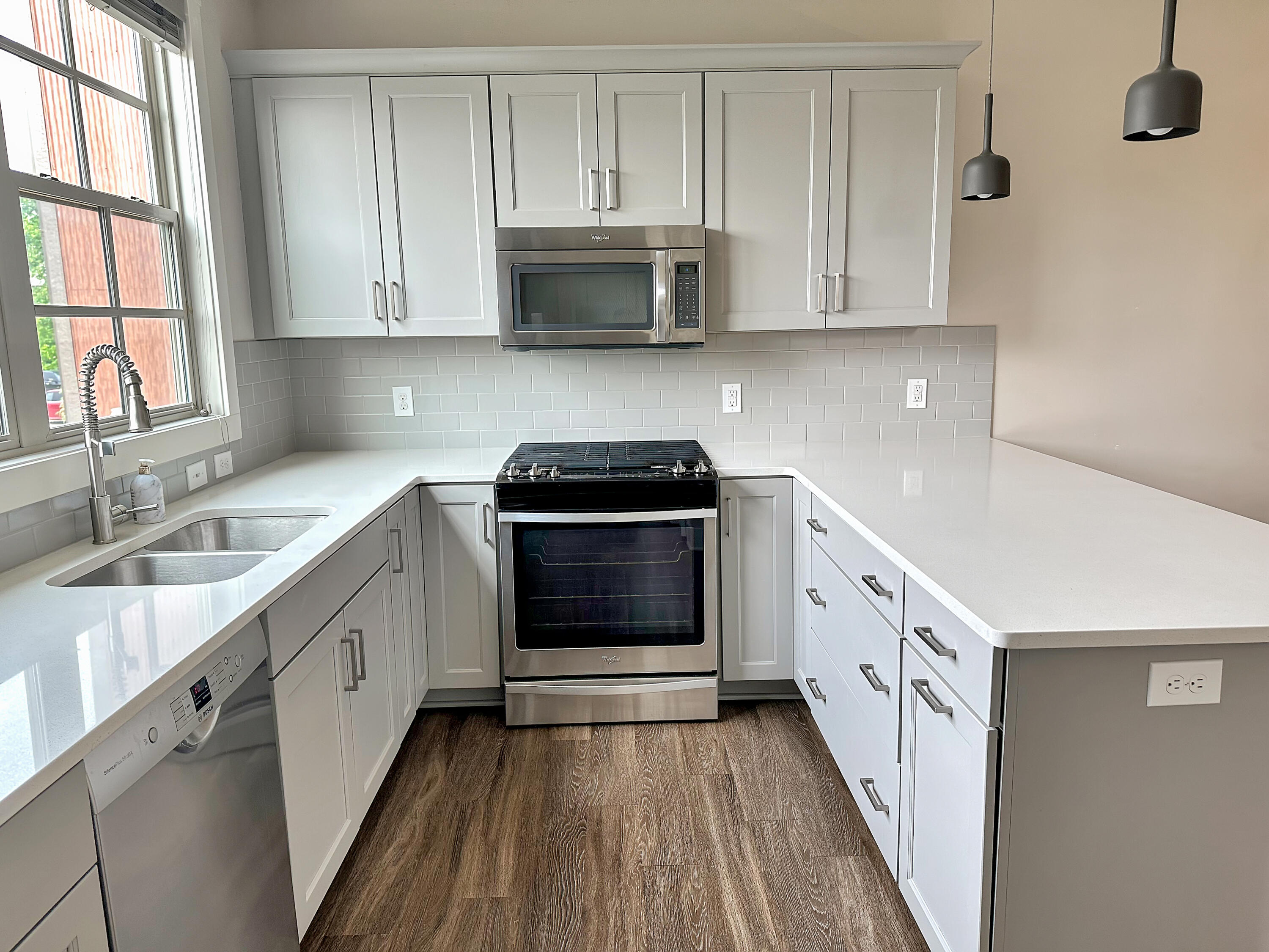 Photo 29 of 47 of 2018 Celadon Drive NE condo