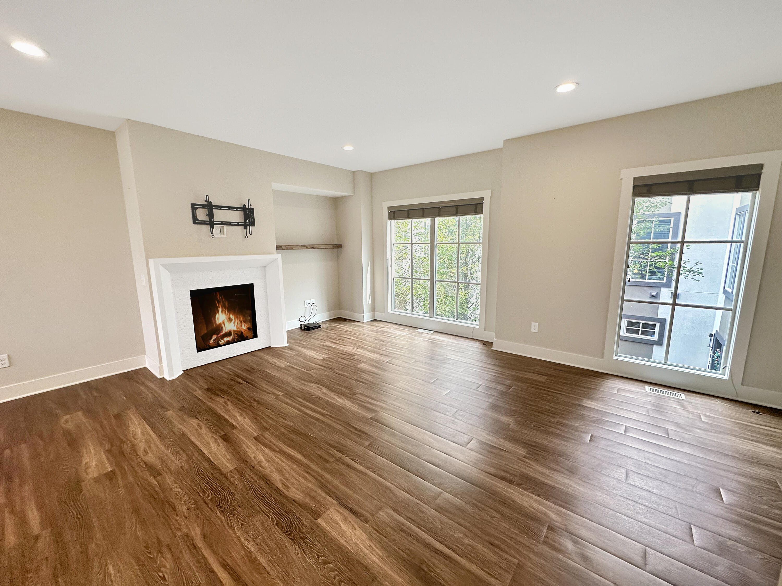 Photo 36 of 47 of 2018 Celadon Drive NE condo