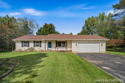 Photo for 8283 Deer Valley Drive SE