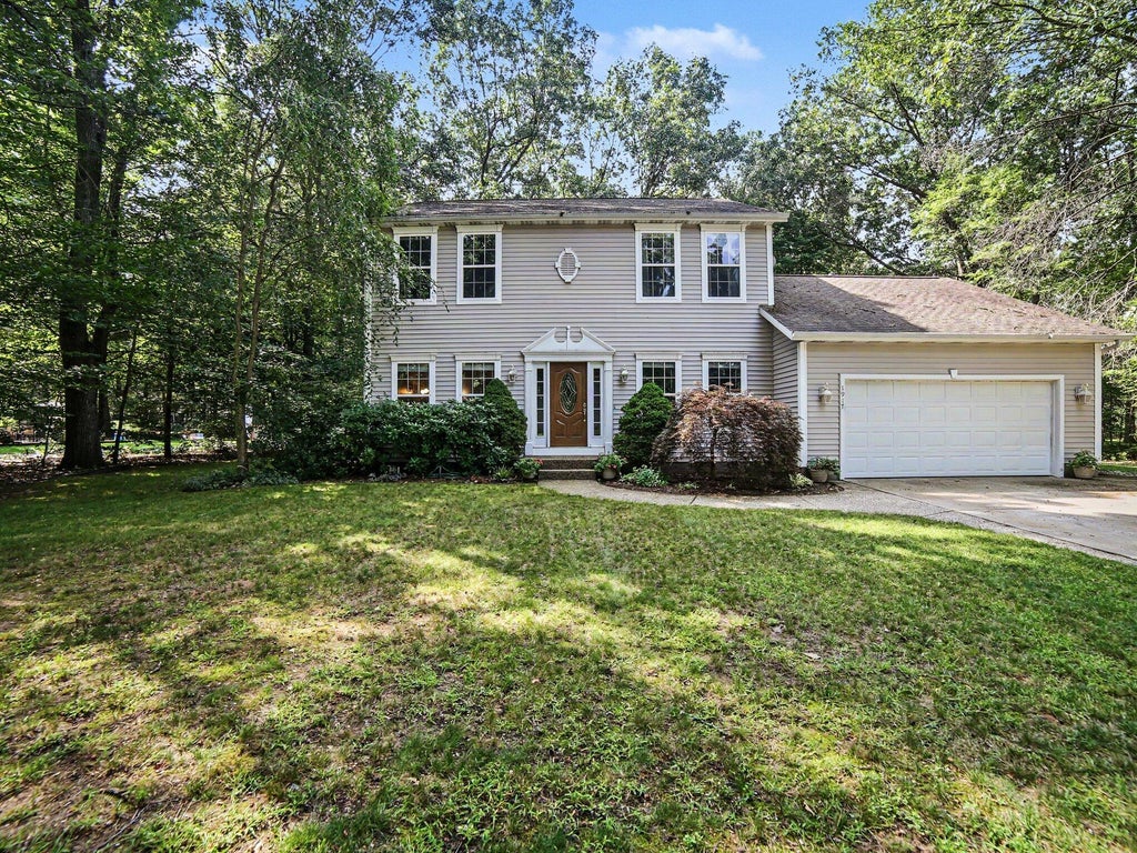 Photo of 1917 Dykstra Road, Muskegon, MI 49445 (MLS # 26046701)