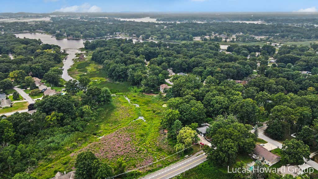 Photo of 16597 152nd Avenue, Spring Lake, MI 49456 (MLS # 26041133)