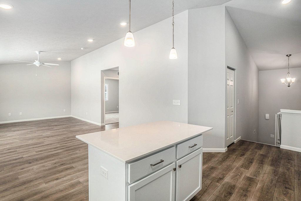 Photo of 13777 Quincy Street, Holland, MI 49424 (MLS # 25061280)