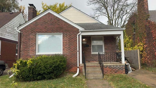 8518 SUSSEX ST, DETROIT, MI 48228 - Image 70da0dc71ecf353cd6fc7f8e63fa1b62/4005623760
