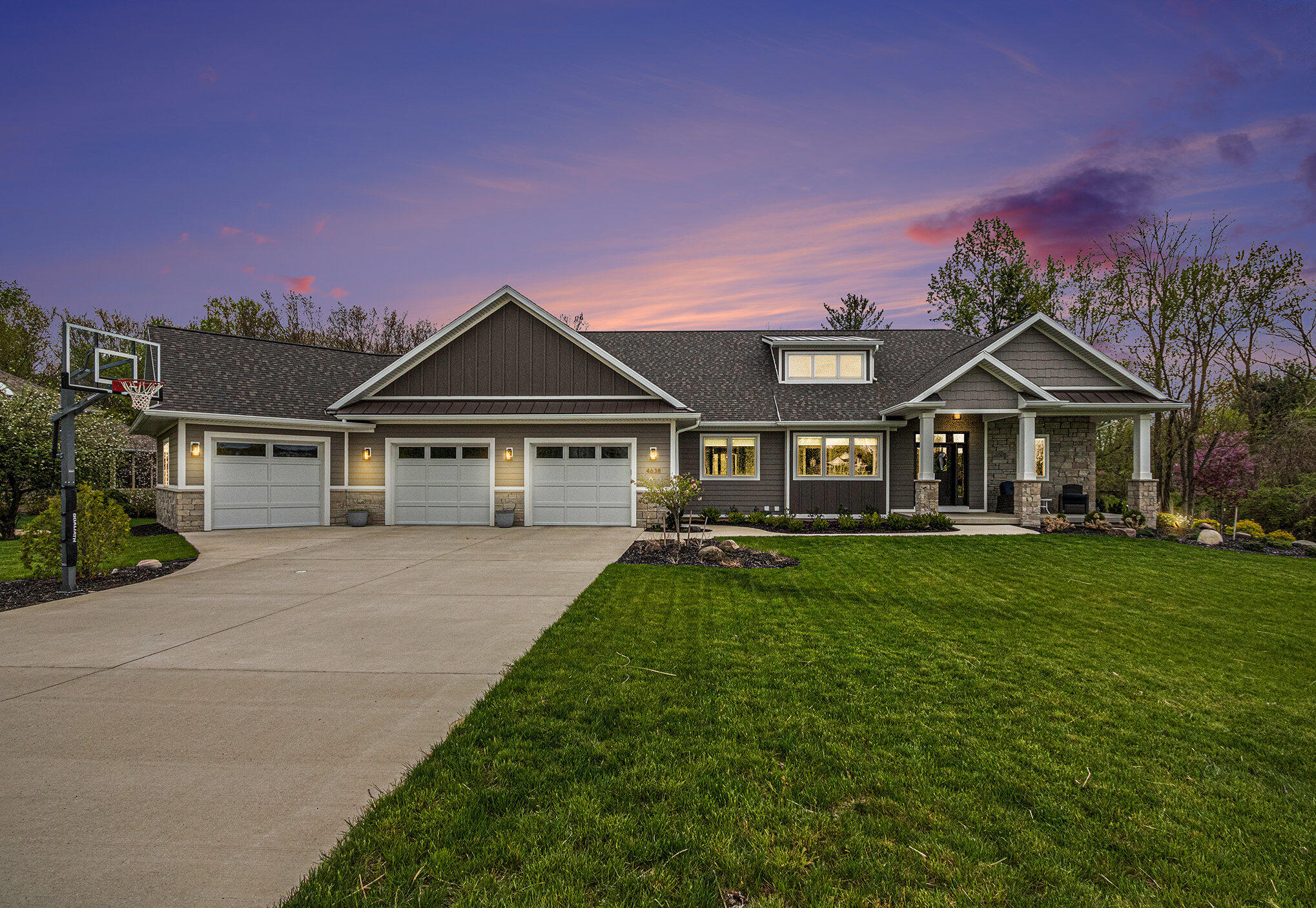 4638 Legend Trail