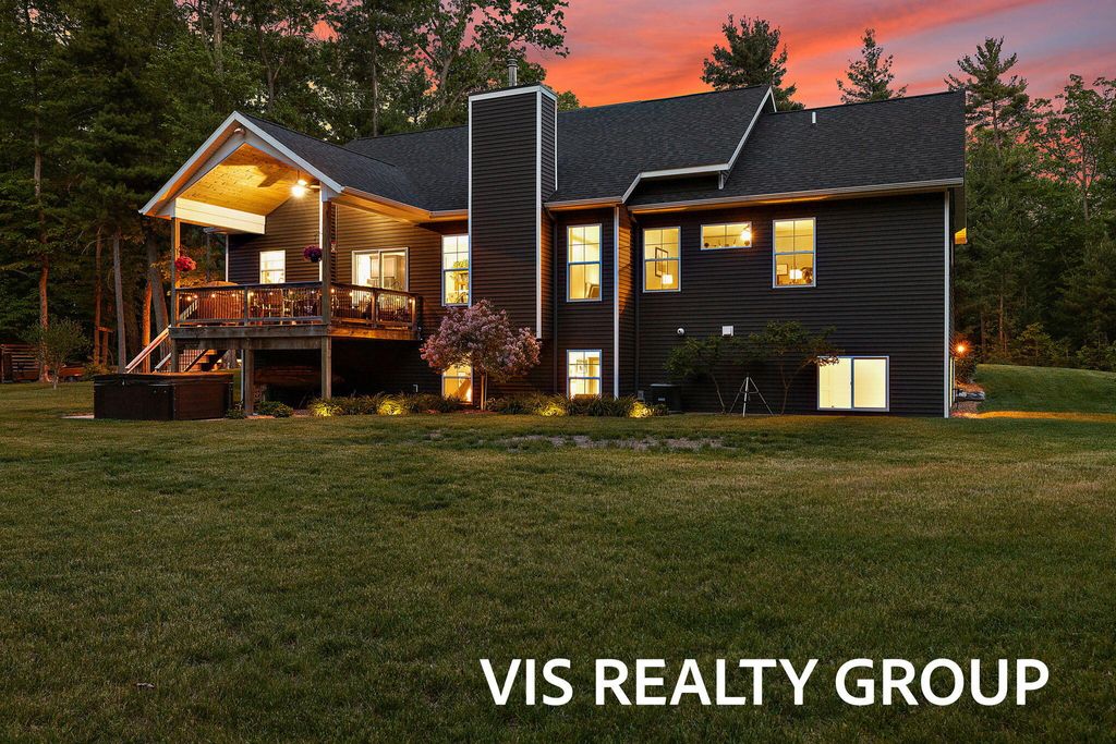 Photo of 14171 Johnson Street, Grand Haven, MI 49417 (MLS # 26025042)