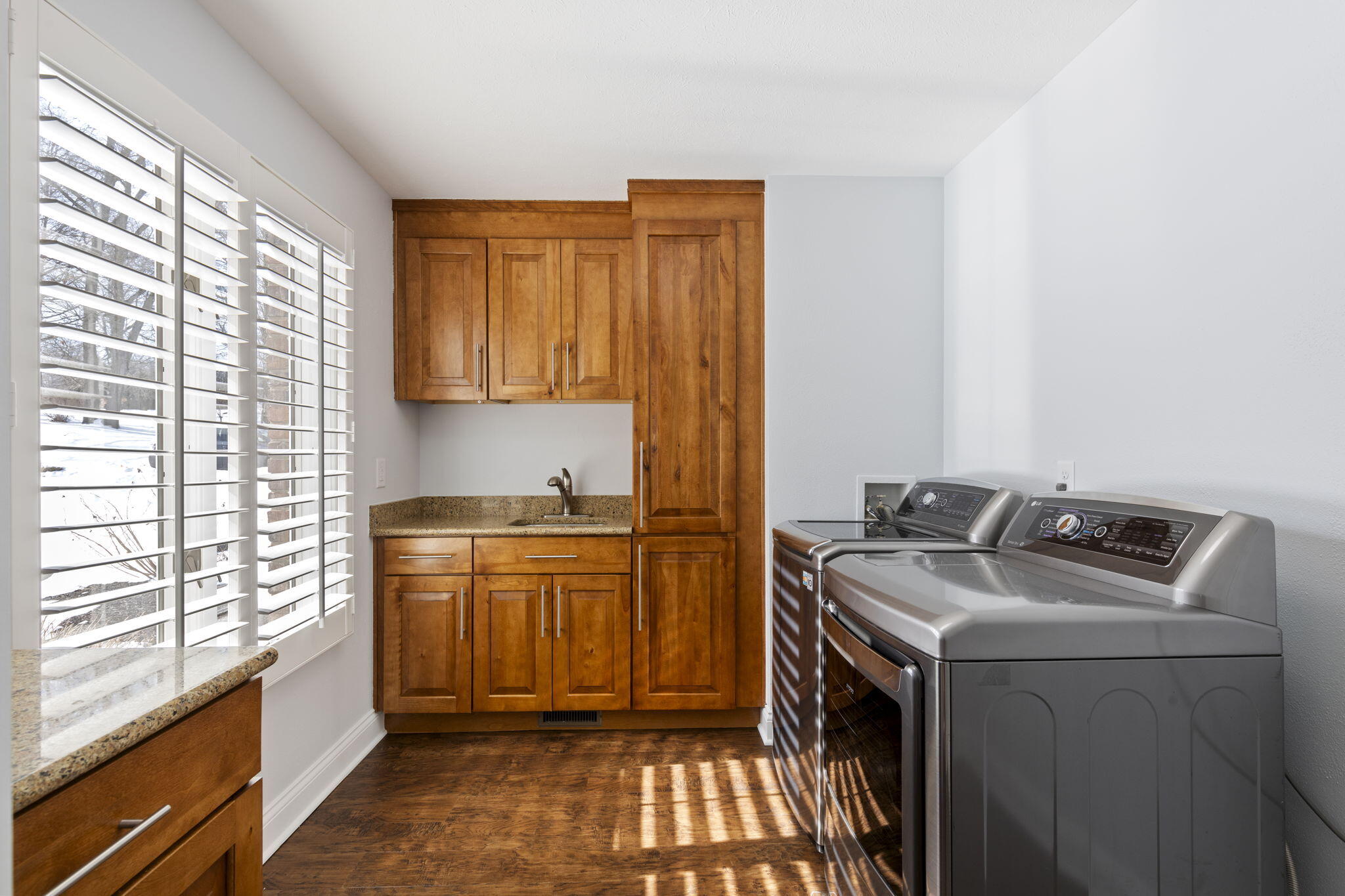 10436 Kings Point Drive