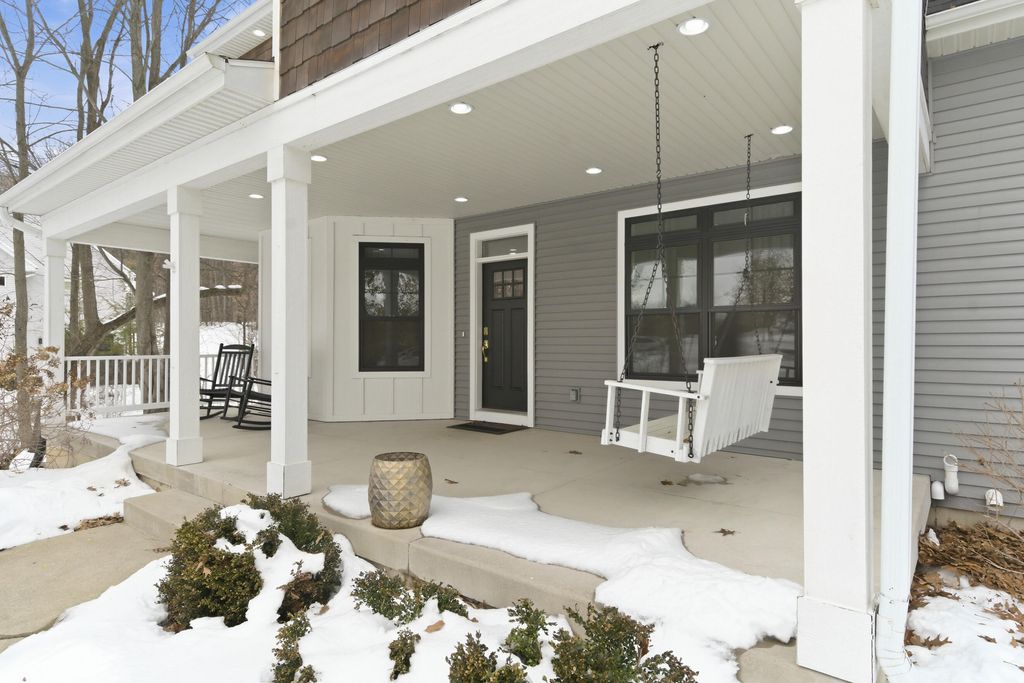 Photo of 6606 Spaniel Drive, Kalamazoo, MI 49009 (MLS # 26005234)