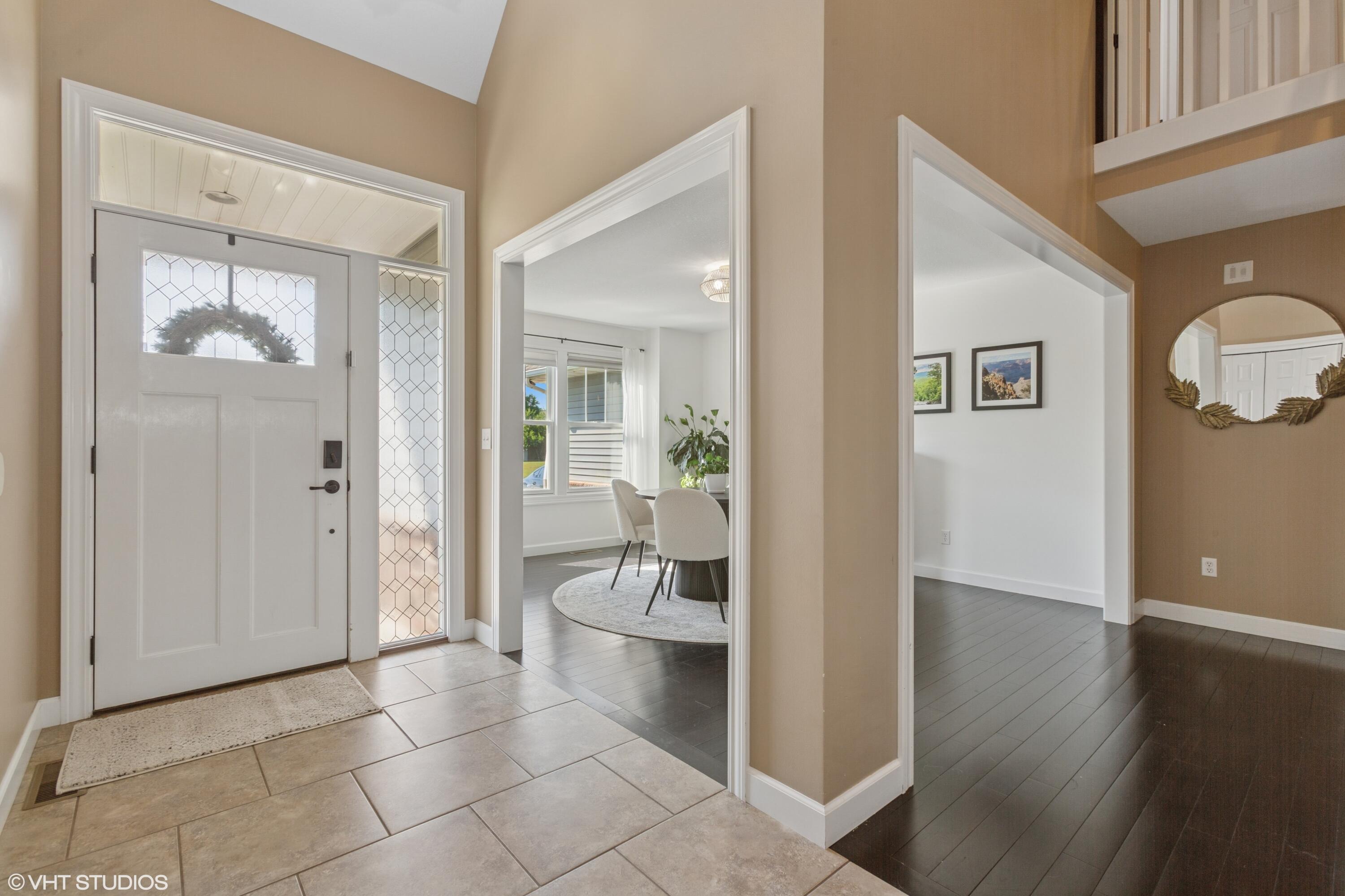6044 Wabash Lane