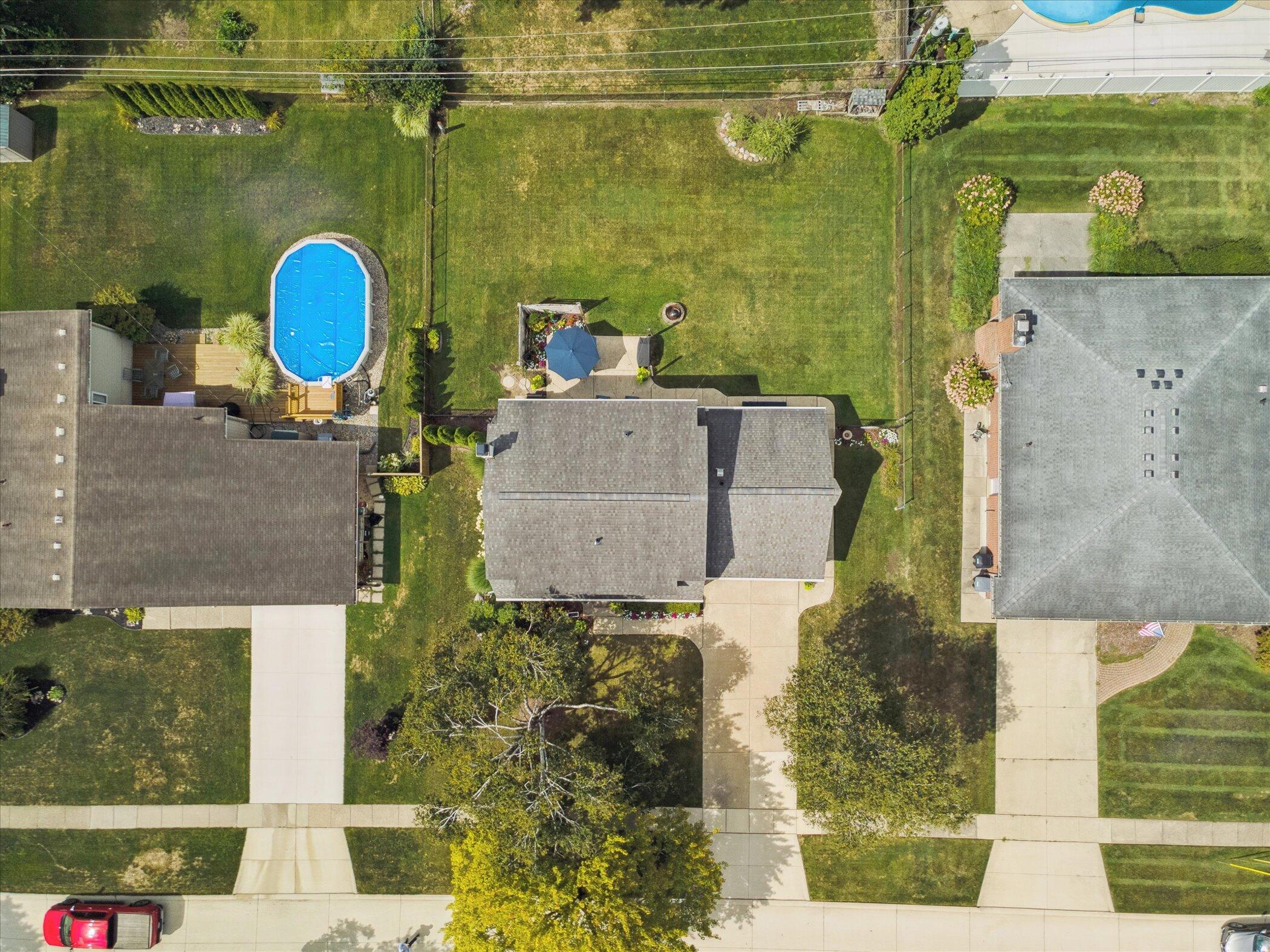 Livonia, Michigan 48152, United States, 4 Bedrooms Bedrooms, ,3 BathroomsBathrooms,Residential,Pending,203216