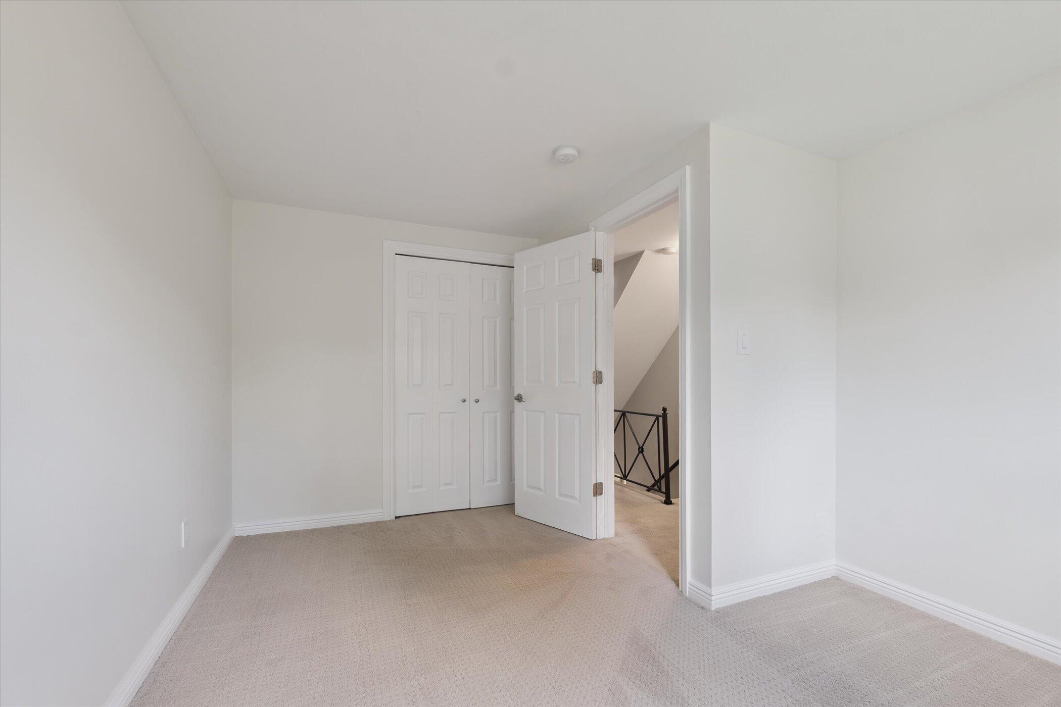 Livonia, Michigan 48152, United States, 4 Bedrooms Bedrooms, ,3 BathroomsBathrooms,Residential,Pending,203216