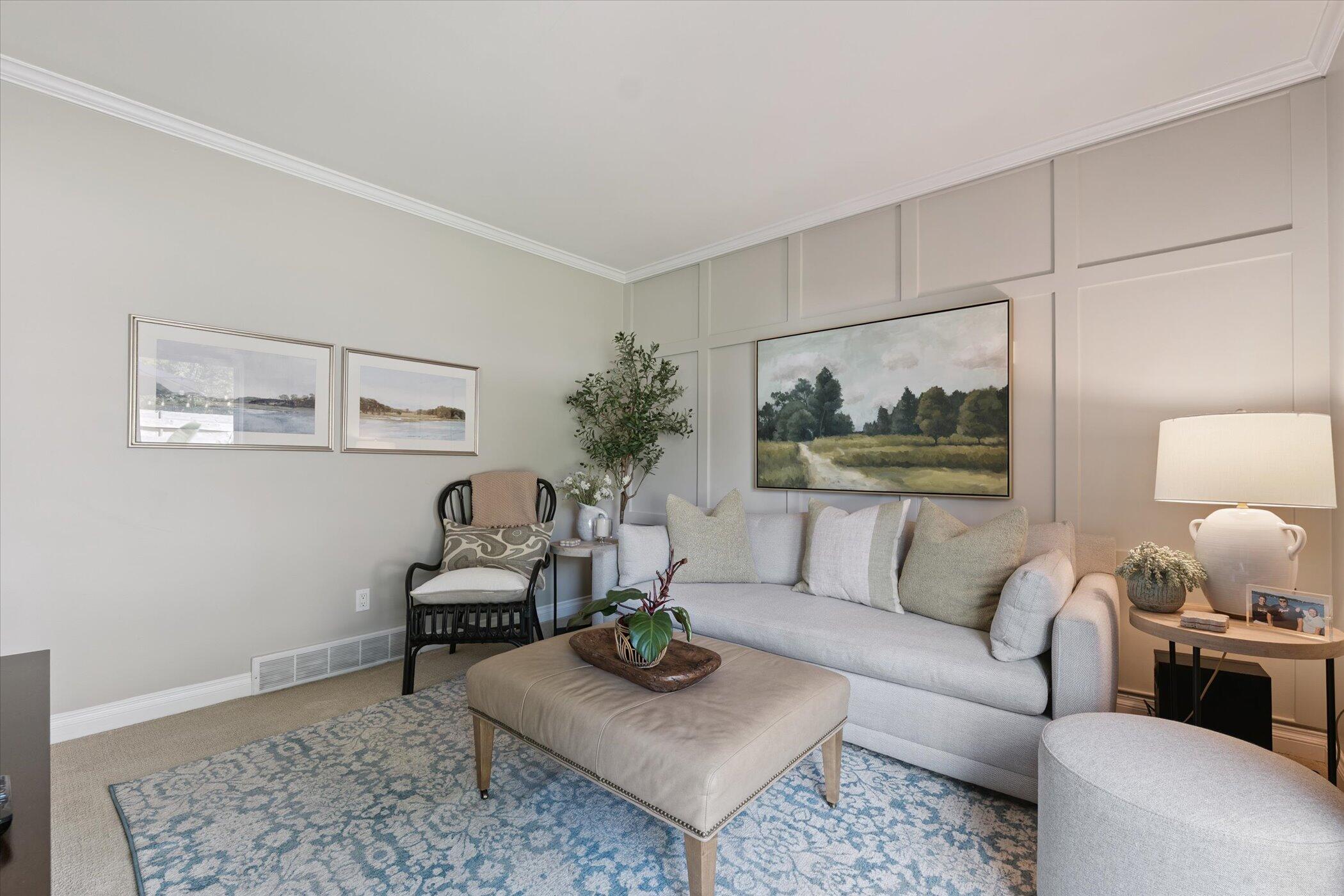 Livonia, Michigan 48152, United States, 4 Bedrooms Bedrooms, ,3 BathroomsBathrooms,Residential,Pending,203216