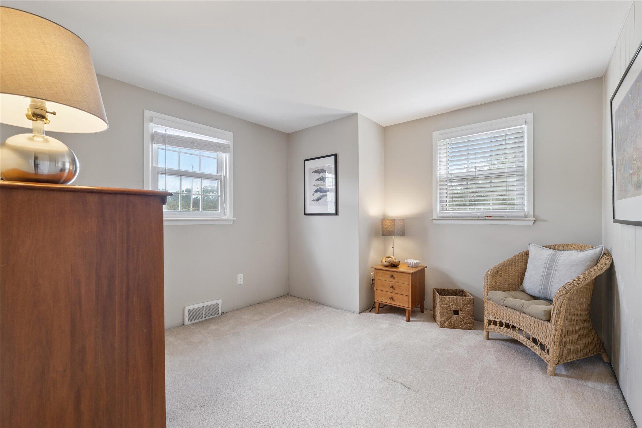 Livonia, Michigan 48152, United States, 4 Bedrooms Bedrooms, ,3 BathroomsBathrooms,Residential,Pending,203216