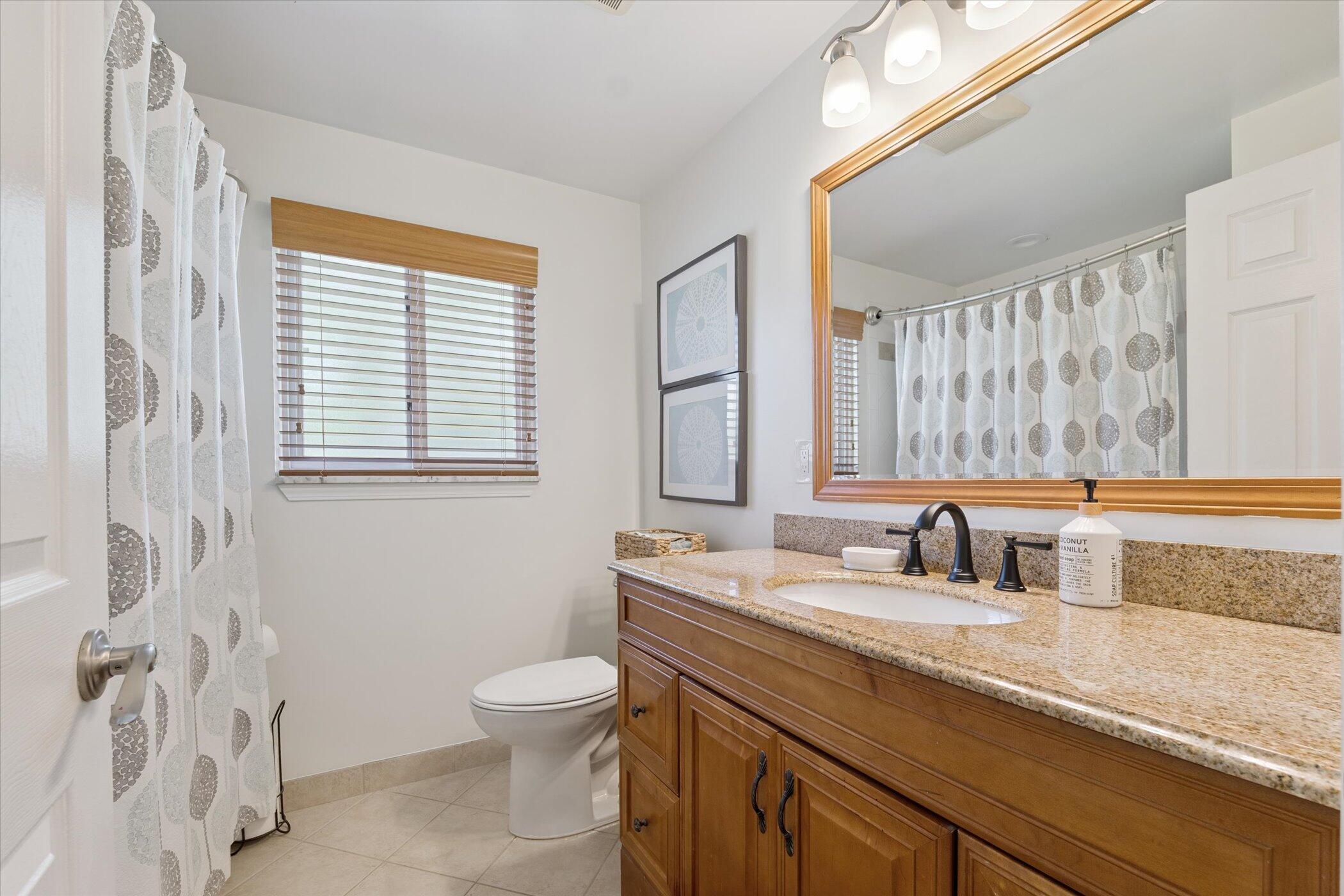 Livonia, Michigan 48152, United States, 4 Bedrooms Bedrooms, ,3 BathroomsBathrooms,Residential,Pending,203216