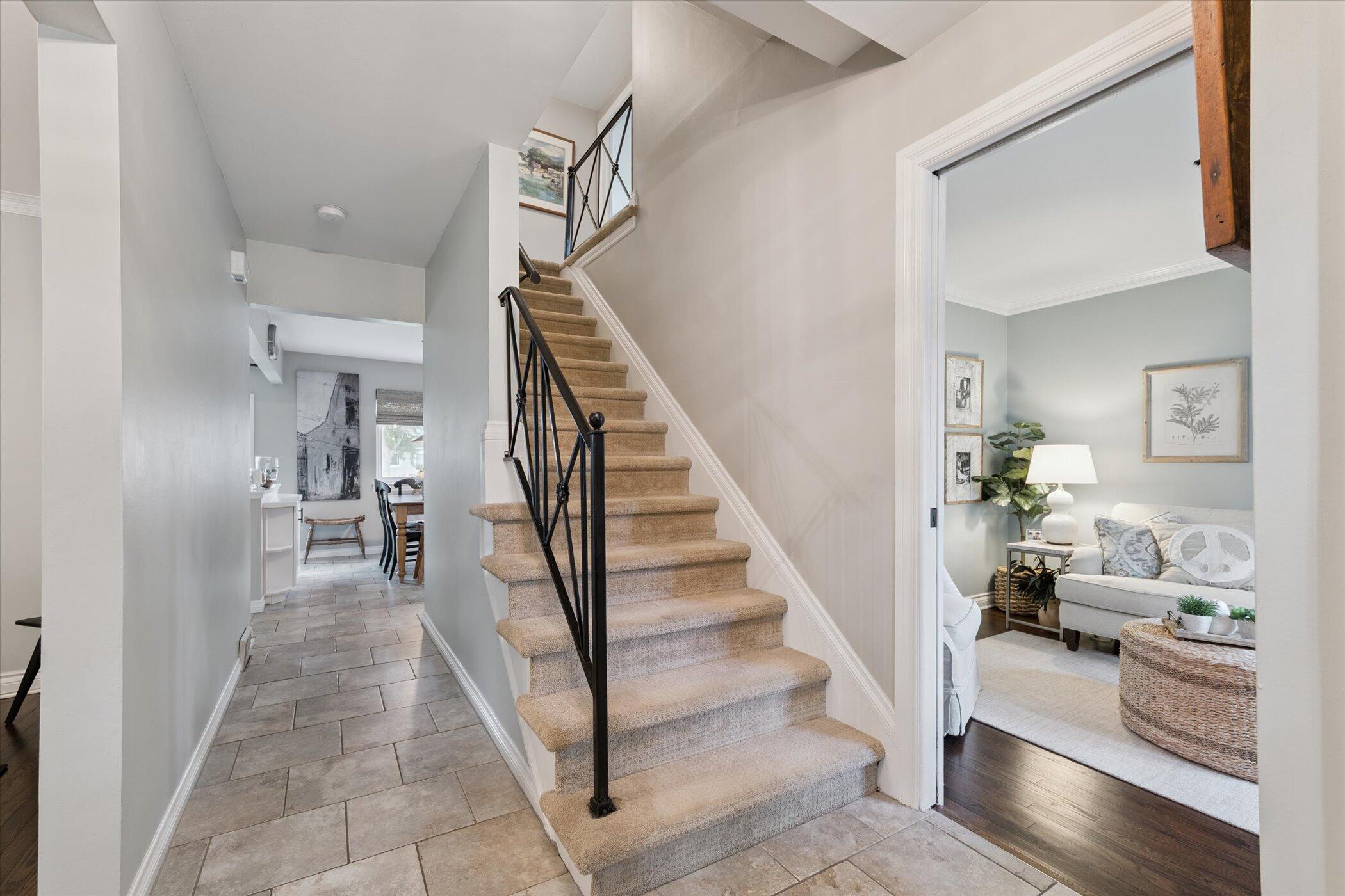 Livonia, Michigan 48152, United States, 4 Bedrooms Bedrooms, ,3 BathroomsBathrooms,Residential,Pending,203216