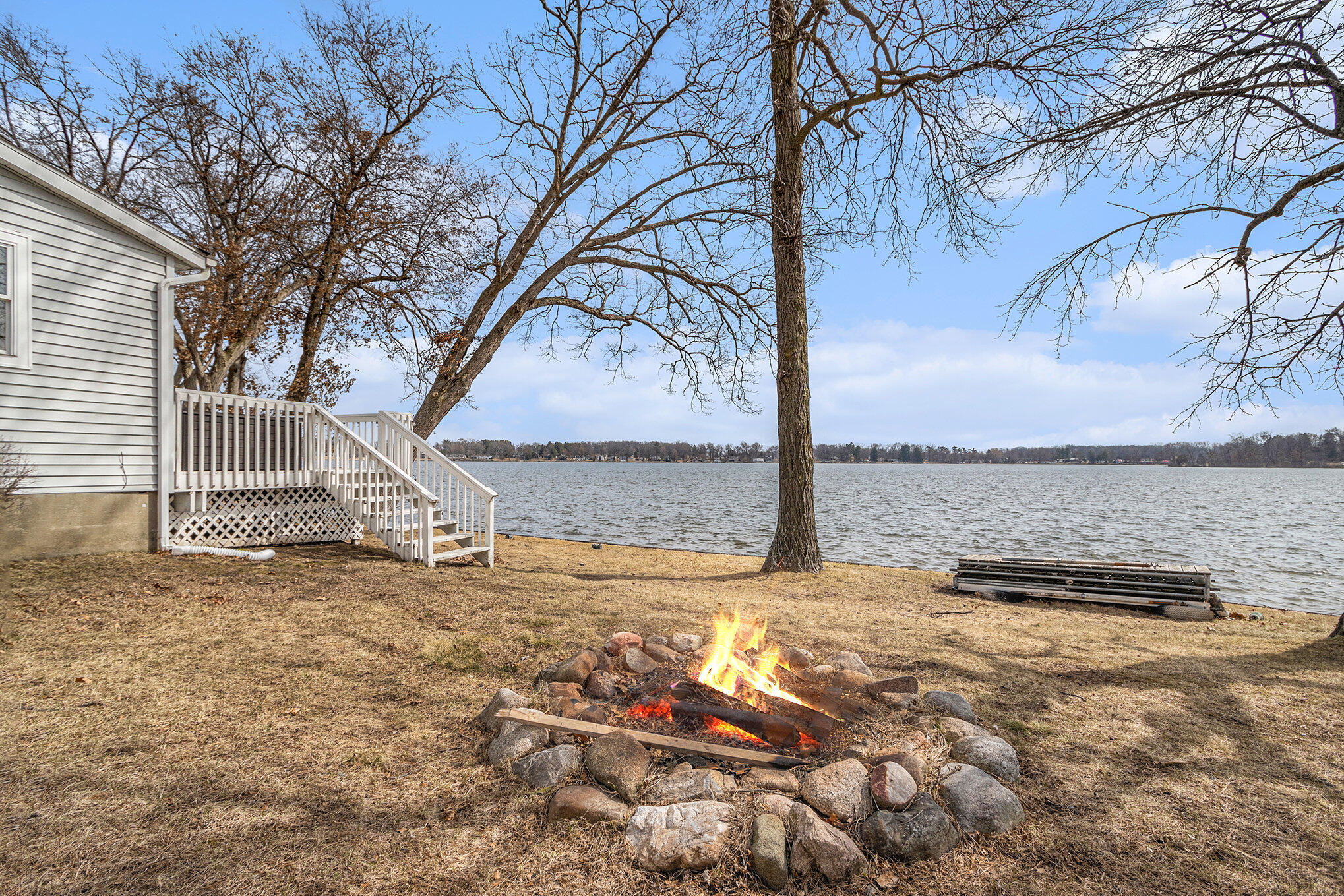 Colon, Michigan 49040, United States, 2 Bedrooms Bedrooms, ,1 BathroomBathrooms,Residential,Active,94651