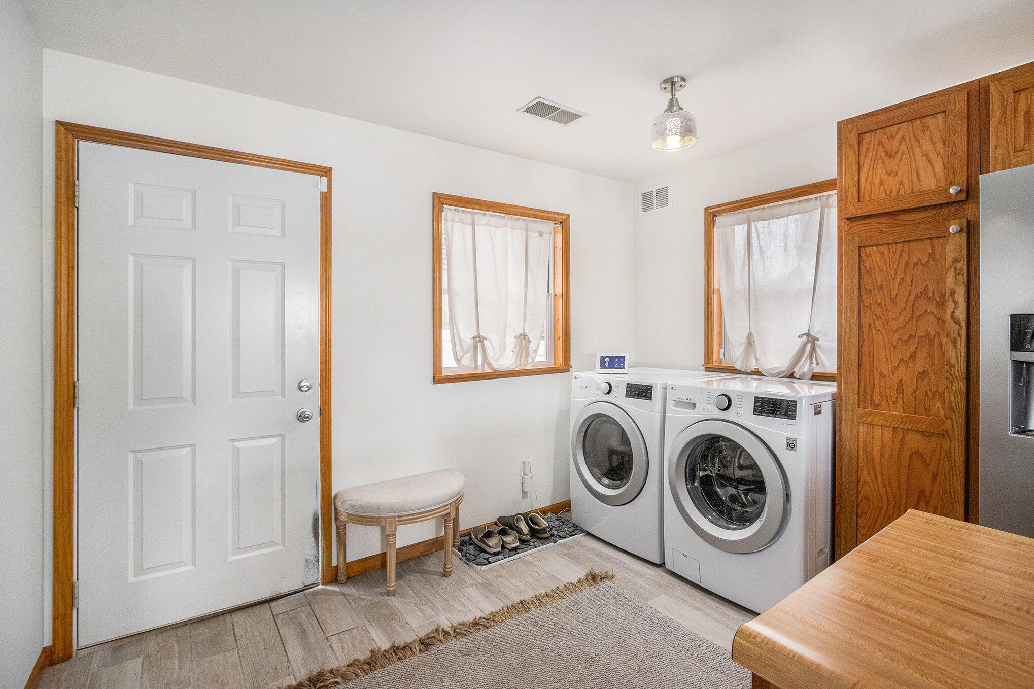 Colon, Michigan 49040, United States, 2 Bedrooms Bedrooms, ,1 BathroomBathrooms,Residential,Active,94651