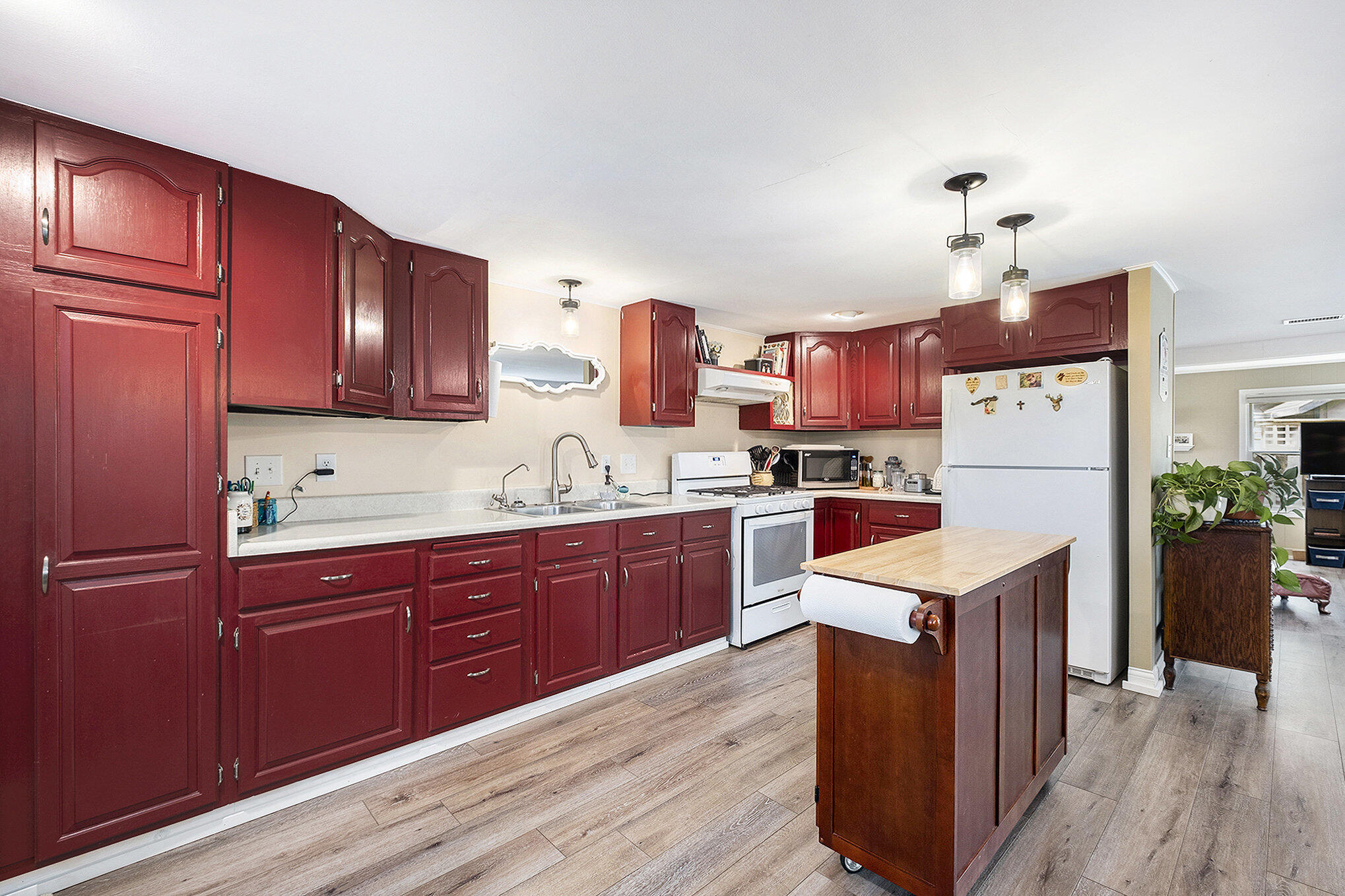 Gowen, Michigan 49326, United States, 2 Bedrooms Bedrooms, ,1 BathroomBathrooms,Residential,Pending,141093