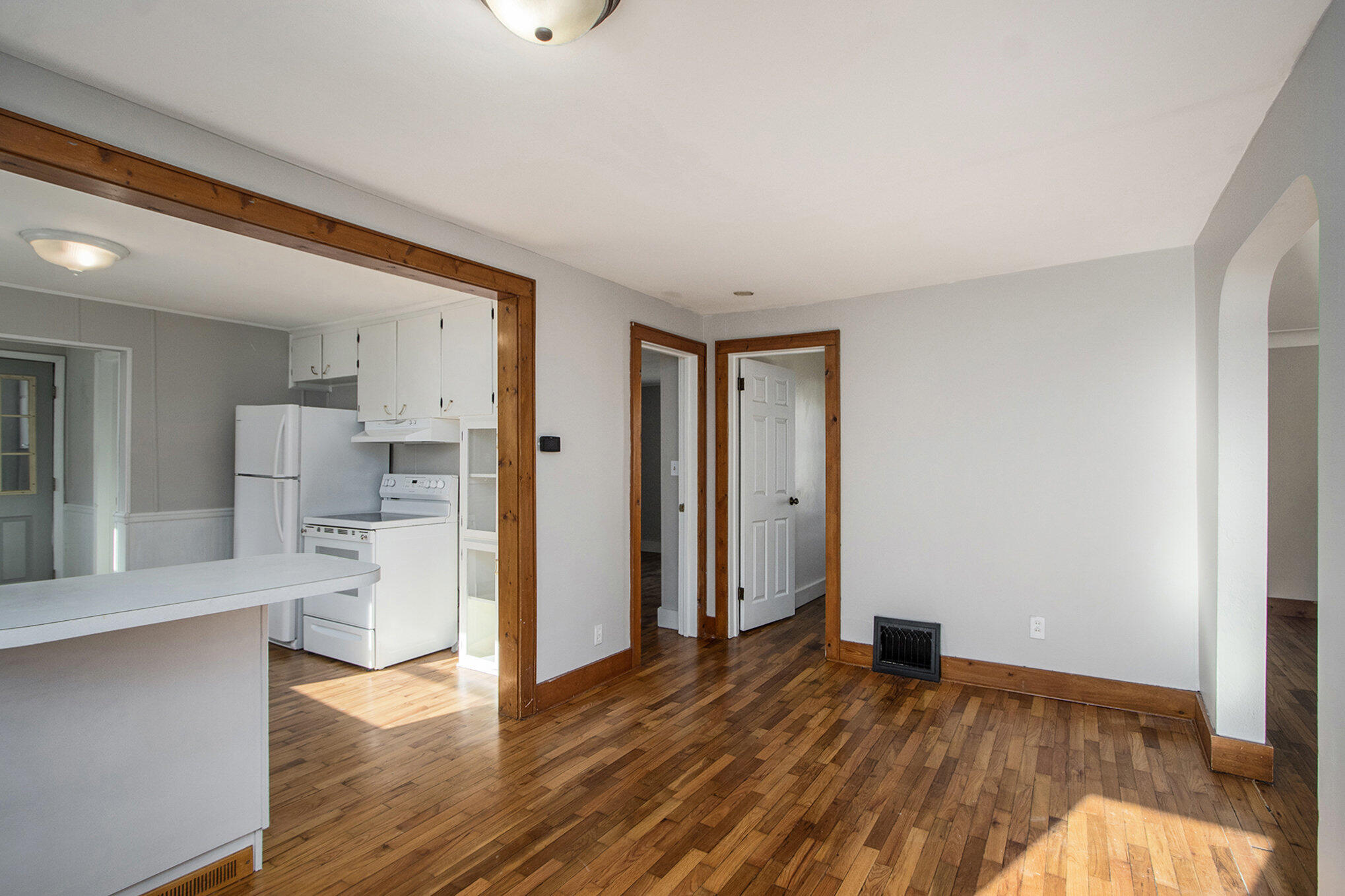 Portage, Michigan 49024, United States, 2 Bedrooms Bedrooms, ,1 BathroomBathrooms,Residential,Active,245088