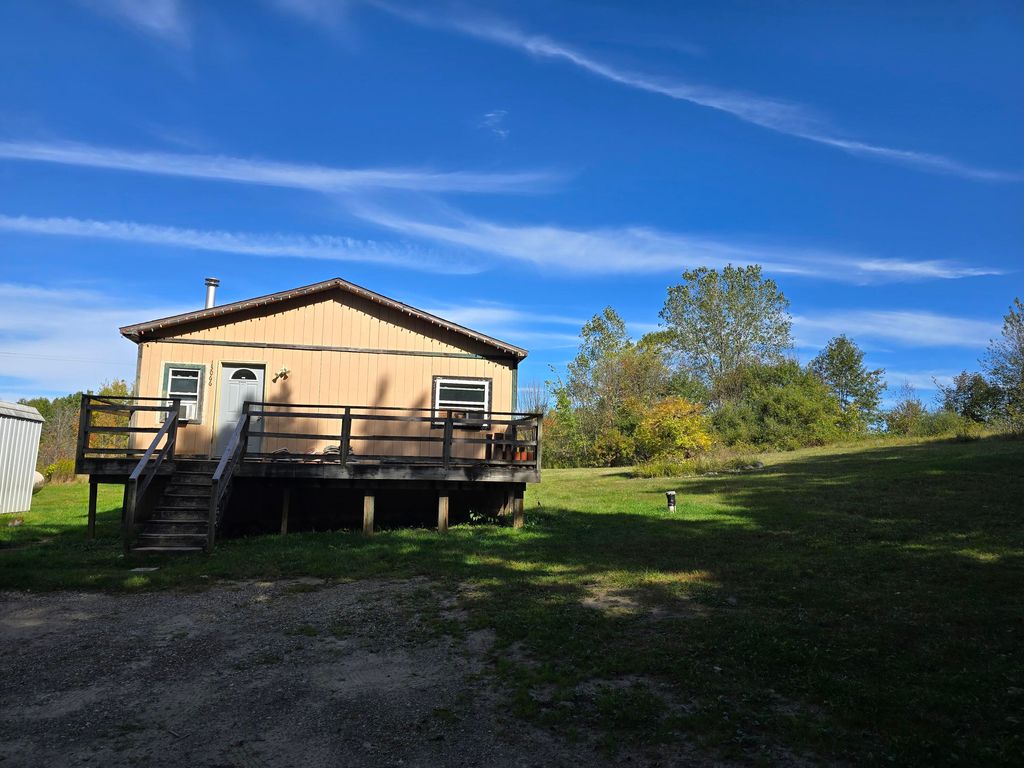 Photo of 13066 Calhoun Road, Jerome, MI 49249 (MLS # 25050789)