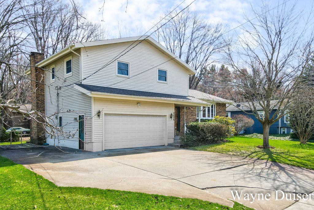 Photo of 3434 Padelt Street, Muskegon, MI 49441 (MLS # 26013957)