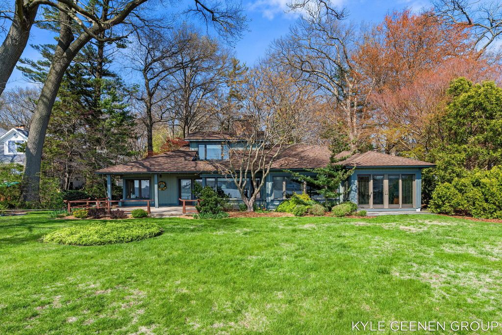 Photo of 1140 Marigold Lane, Holland, MI 49424 (MLS # 26017879)