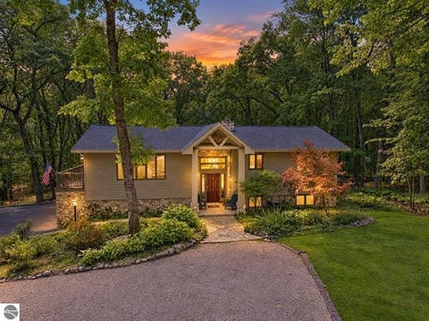 Photo for 4954 Timberlawn Court