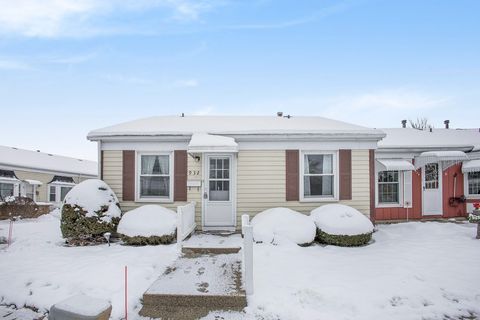 Photo of 932 Village Lane #52, Jenison, MI 49428 (MLS # 25061105)