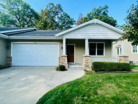Photo of 1231 Blue Heron Drive, Ludington, MI 49431 (MLS # 25051376)